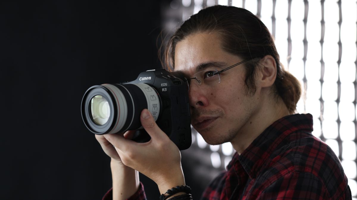 What Is A Professional Camera